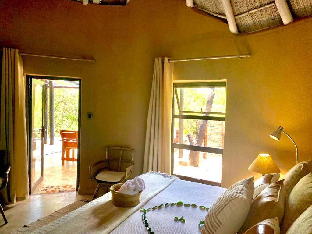 Ikhaya Lamadube Game Lodge Klipdrift Exteriér fotografie