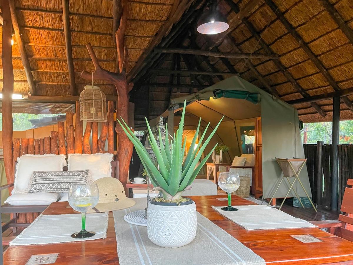 Ikhaya Lamadube Game Lodge Klipdrift Exteriér fotografie